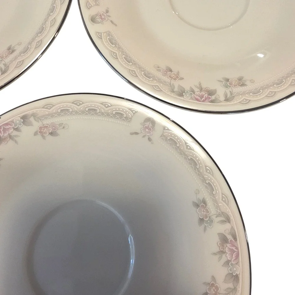 United Surgical Steel Ivory Lace Fine China Saucer (Set 3) Japan 1-6331 Floral